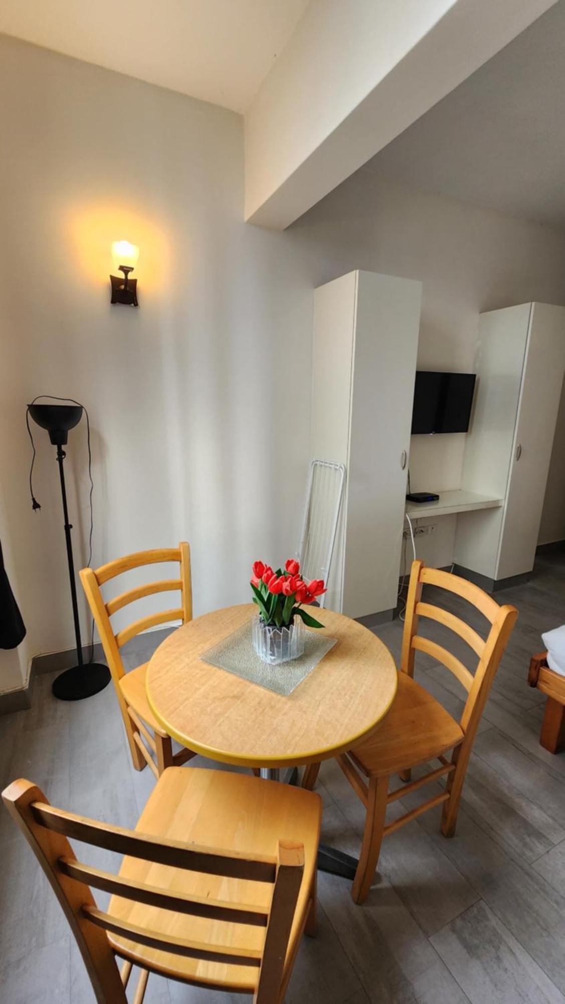 Aparthotel David Hameleh House Netanya Habitación foto